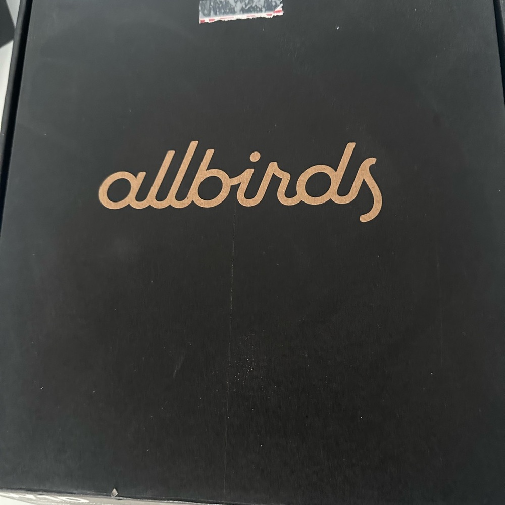 Brand new Allbirds
